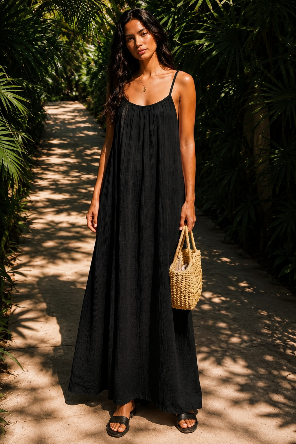 Flowy Long Backless Dress — Éclora